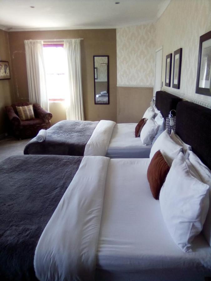 Bread And Barrel Guesthouse Bellville Cape Town Exterior photo